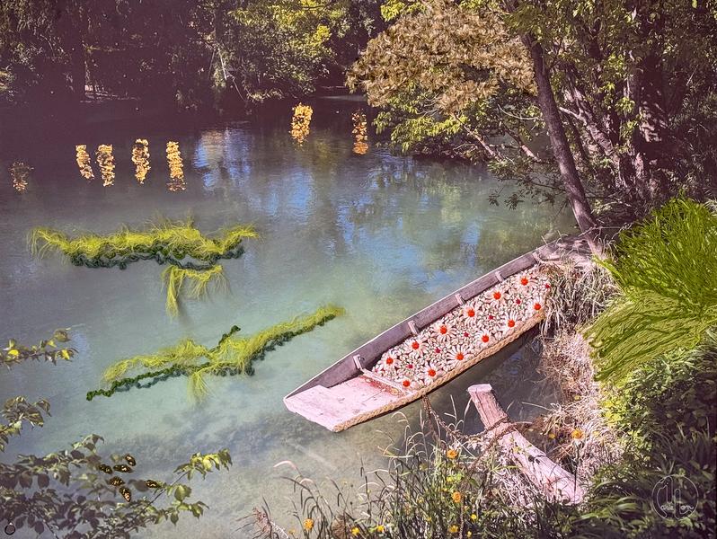 toile à partir d'une photo retravaillée avec végétaux et textile. barque remplie de fleurs textiles sur la rivière bordée d'arbres