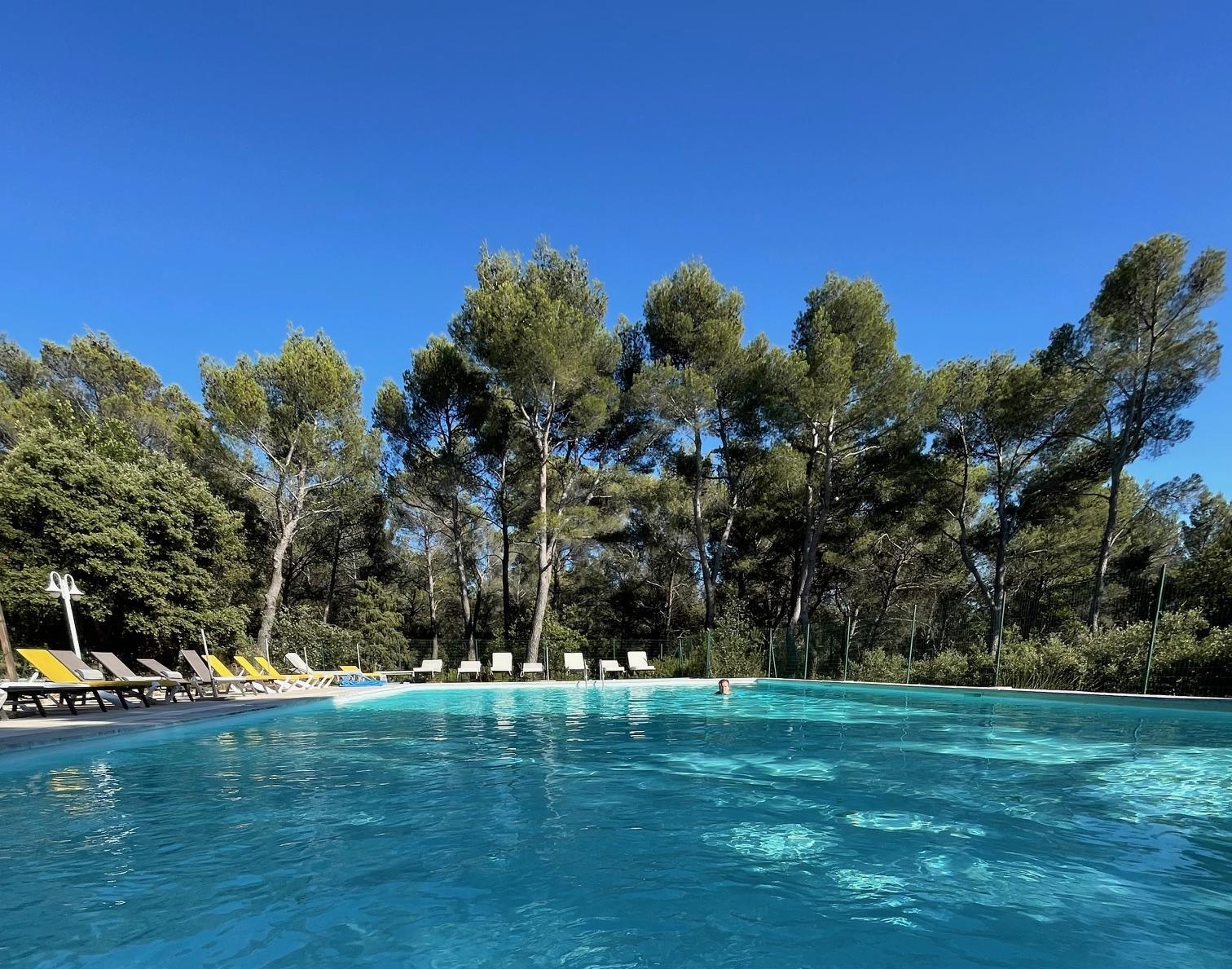 Piscine exterieur du domaine de la gaille