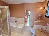 Salle de bain de la suite parentale