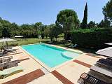 Piscine sécurisée 13mx6m