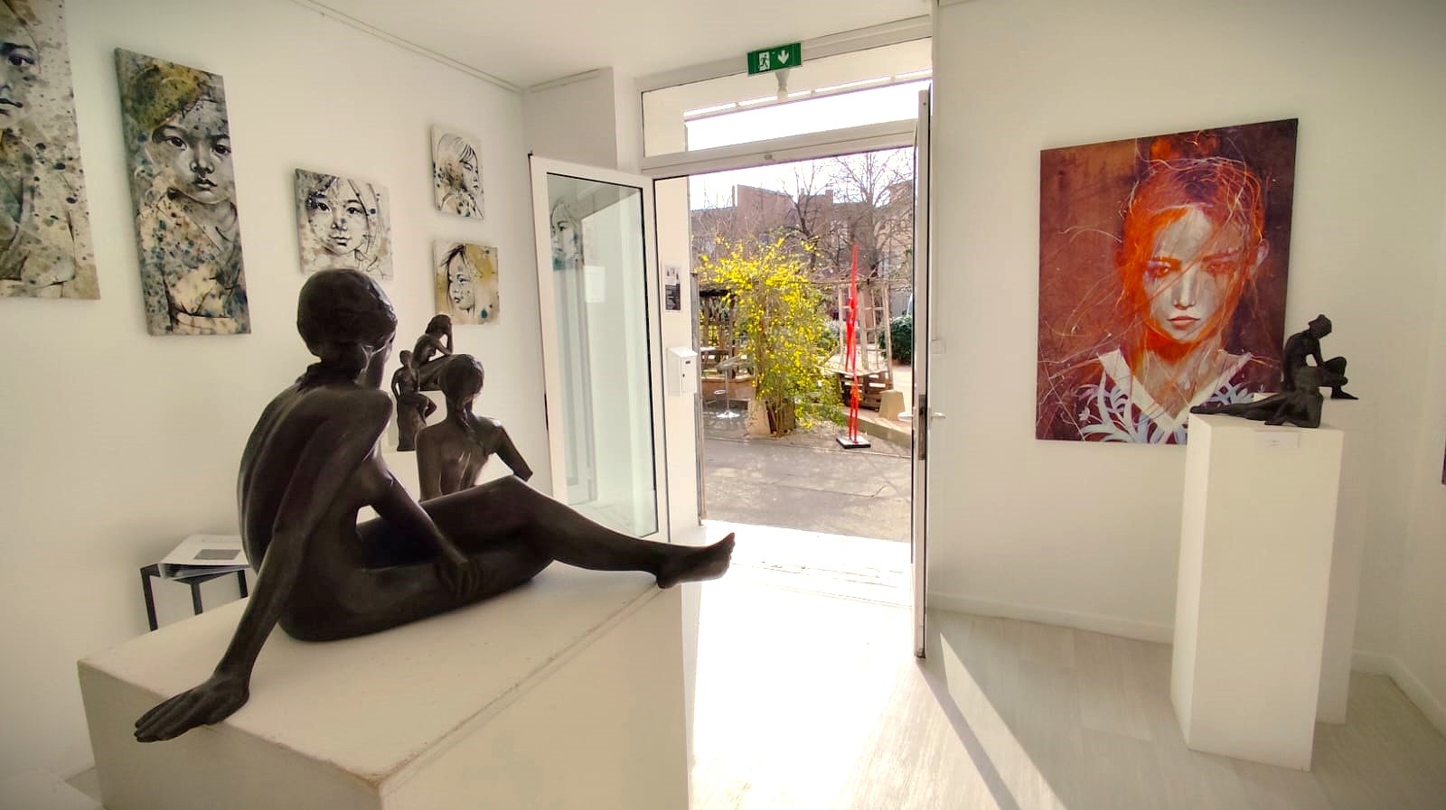 Oeuvres peintes et sculptures de la galerie ACMAA