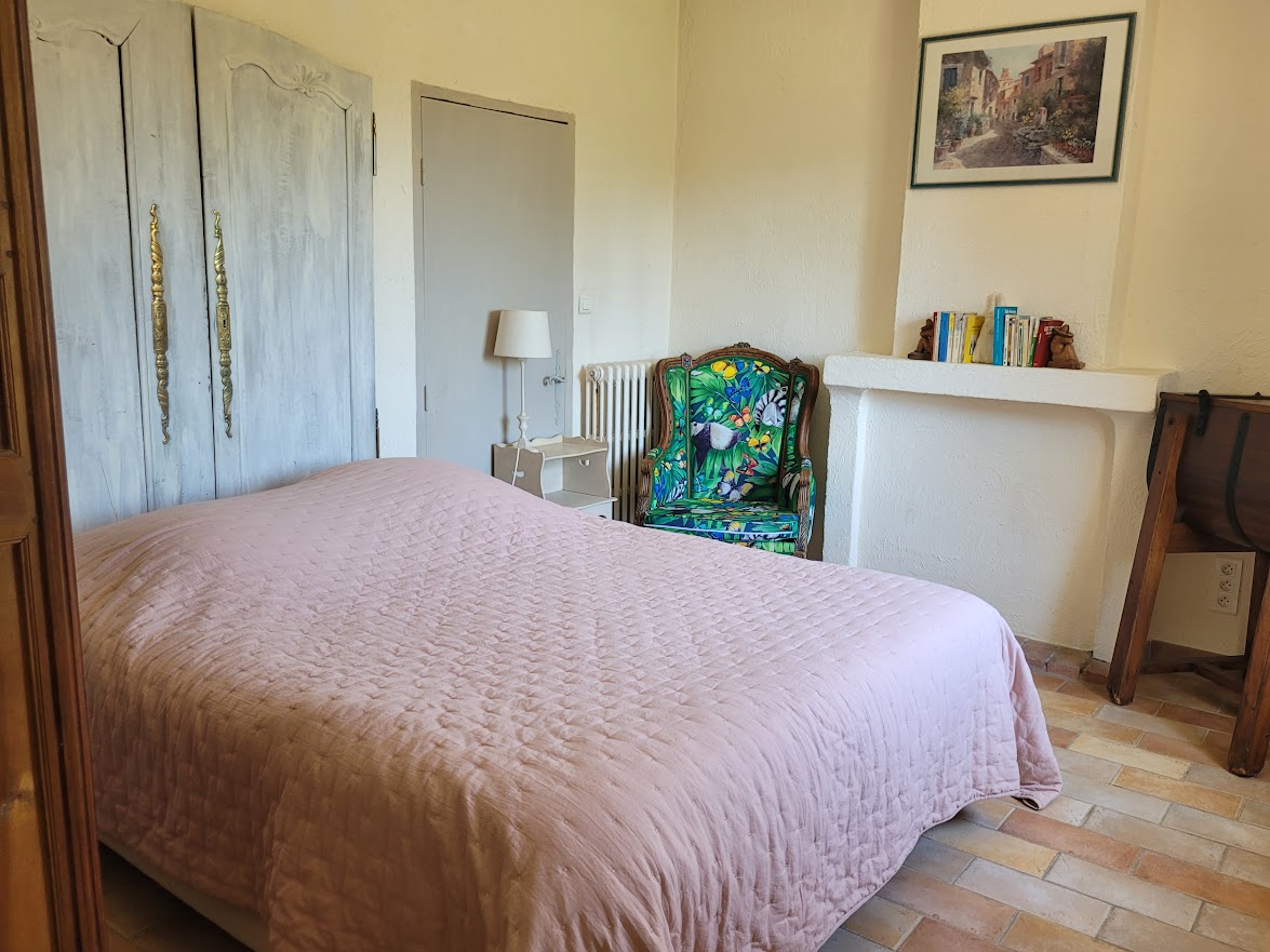 Chambre du mas de la Vitalis 