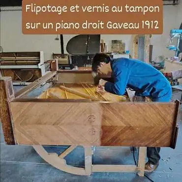 Luthier et restaurateur de pianos Lucas Gauthier Lurty