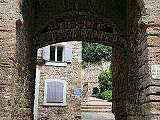 Chateauneuf-de-Gadagne